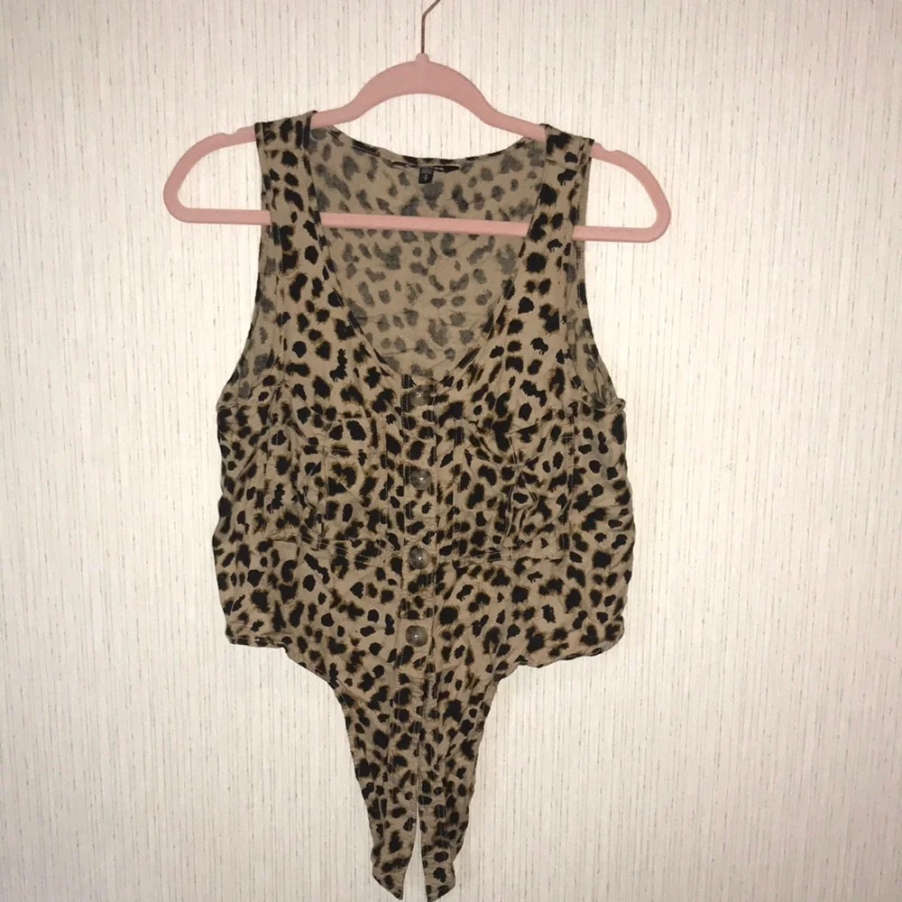 Express Top - Picture 1 of 3
